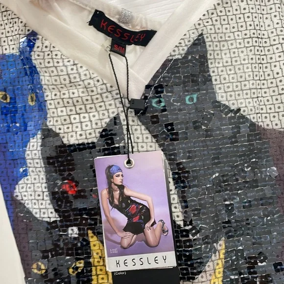 White sparkly sequins tank size s/m by Kessley. Perfect for cat lovers. NWT - Picture 4 of 8